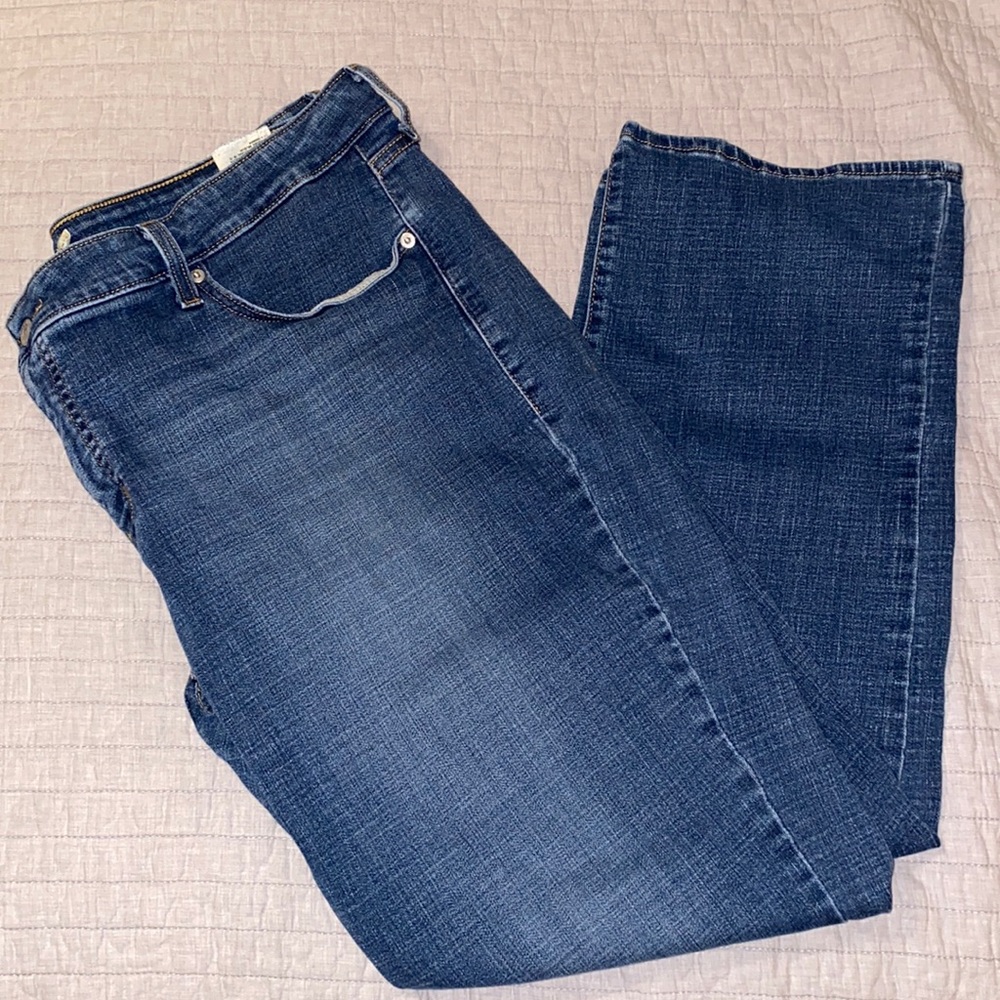 Levi Classic Straight Jeans